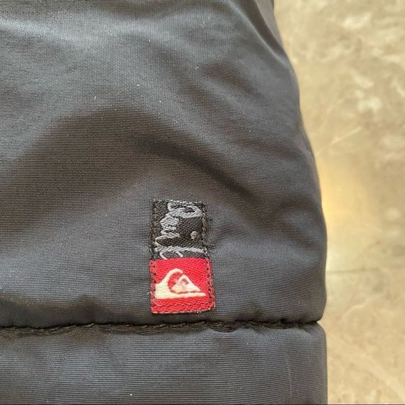 COPY - Quicksilver men’s  black winter jacket No size tag see measurements in p… - Picture 11 of 16